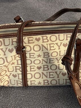 Vintage Dooney & Bourke Pappalon Signature Barrel Bag - Cream/Brown